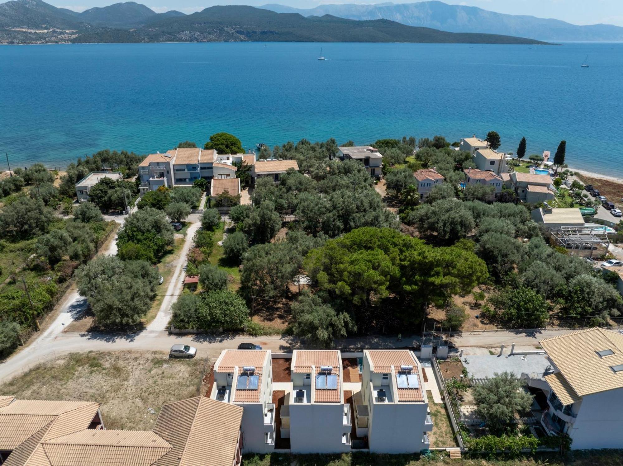 Miralis Apartments Никиана Екстериор снимка